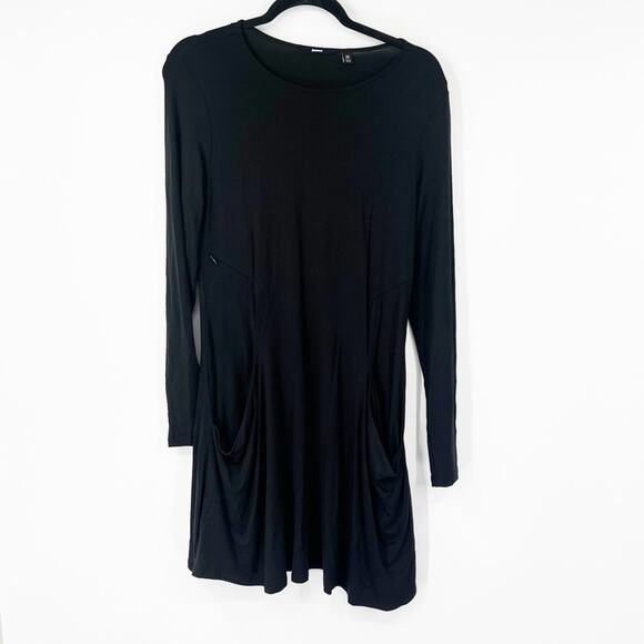 Betabrand Dresses & Skirts - Betabrand Long Sleeve Travel Dress Silk Blend Swing Black